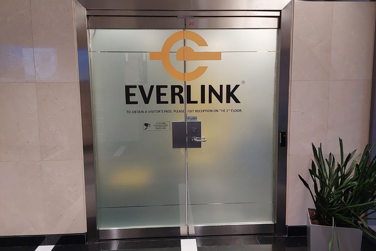 Comercial Doors